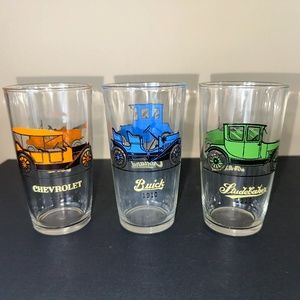 Set of 3 Vintage Car Novelty Tumblers
